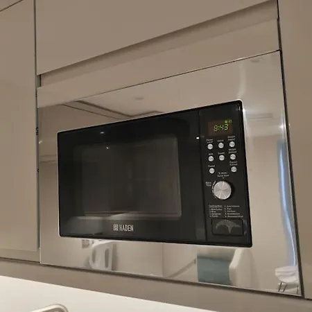 Apartment Spacious Leeds Modern Centre